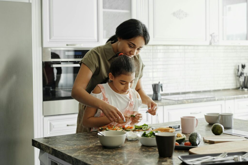 How to build healthy eating habits in children 